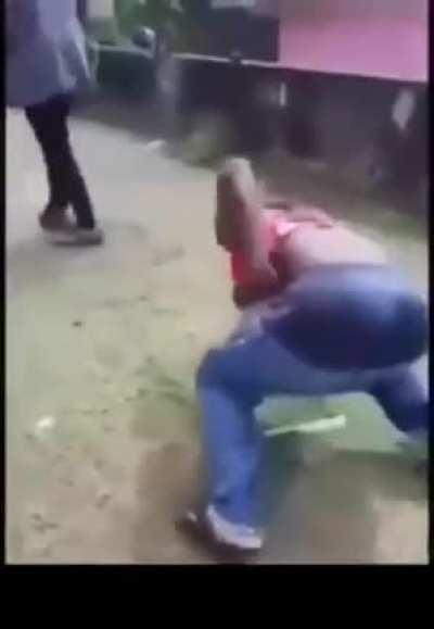 N tenho nada a dizer. Só veja essa obra de arte