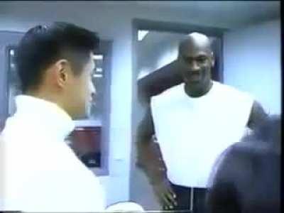 [Highlight] In 1994 Michael Jordan met a nervous young Japanese pro baseball player named Ichiro