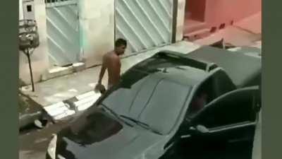 I don't think this is his Uber-ride.