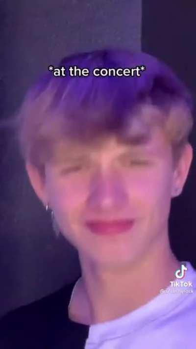 Gen Z cringe meets oddly specific 😬