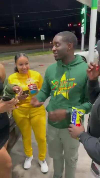 😂 All my ATL people this true ? (How it be at the gas stations) IG @iamdesibanks