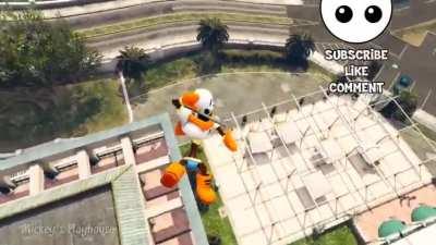 Snasn gets beat up by papers for 3 mins 27 secs straight