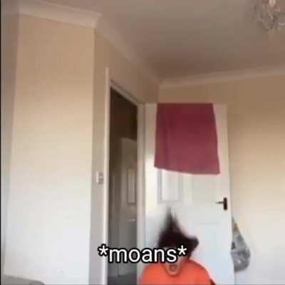 Vayne having a mental breakdown because she was told she can't kill Shyvana