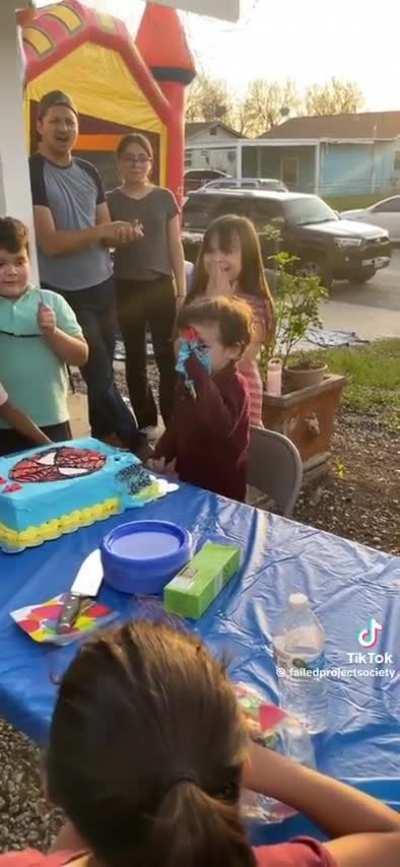 Stupid cake kid
