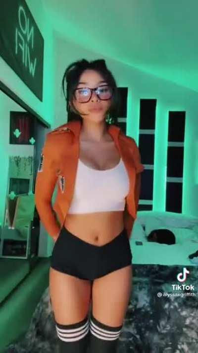 Hange from attack on titan by alyssaxgriffith