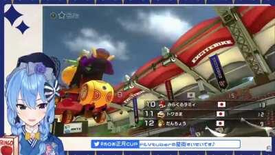 Mario Kart tournament: Suisei final moment