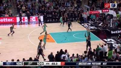 [Highlight] Dillon Brooks hits 3 to send the game to overtime