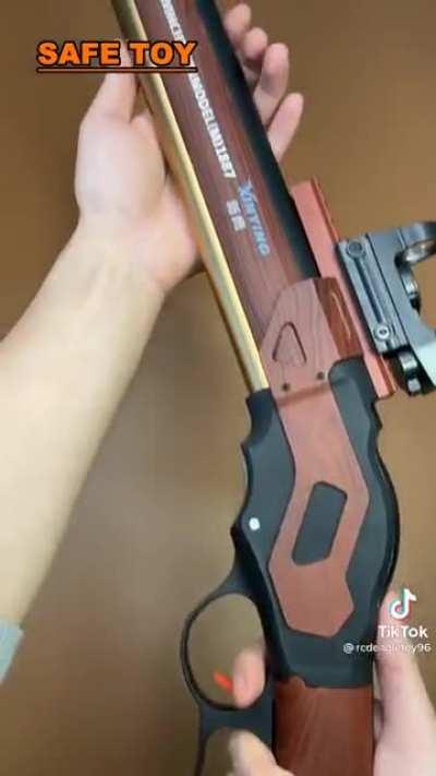 do guys you know where can I find fake but high quality guns like this in kuwait?