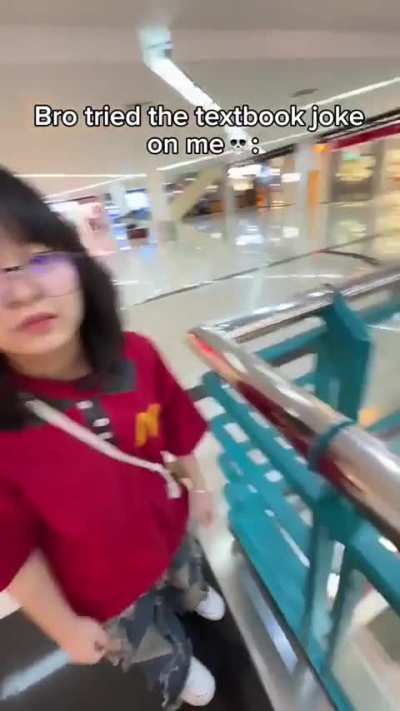 Drake the type to fail to trick his bro like this