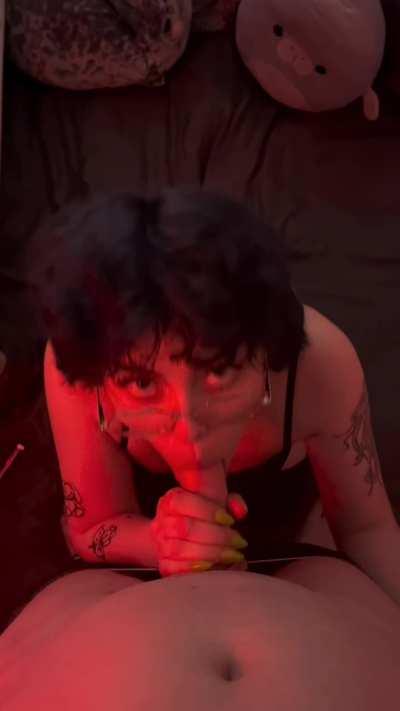 New to onlyfans but not to sucking dick