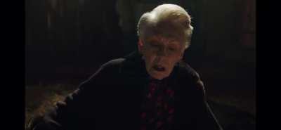 So much booty on this woman 👀