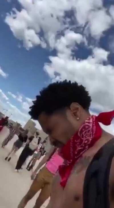 Police Sergeant casually pepper spraying protestor