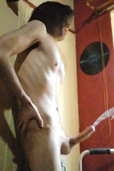 Ive been told I cum way too much because it gets messy, toughts?