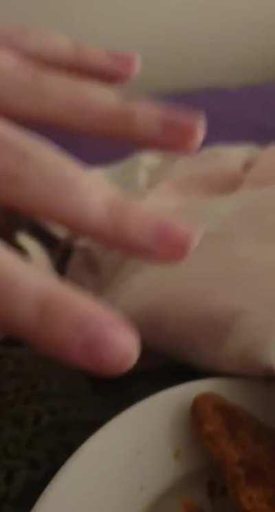 He snatched my tendie