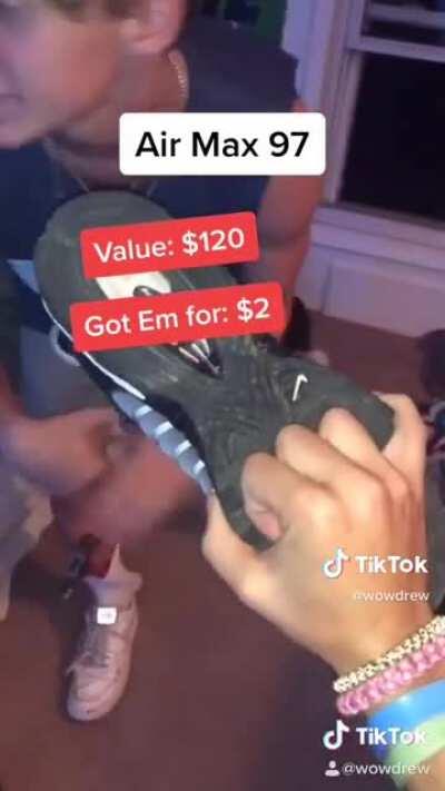 I luv sneaker meet-ups bro