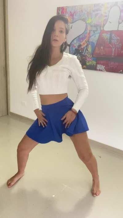 I’m curious to know if you would masturbate to my nudes if I ever sent you some?