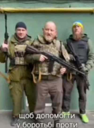 I am 61 years old. He is from Scotland. He came to fight for Ukraine against the racist occupier. Our military friends come from all over the world to repel the enemy together. We will win!