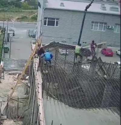 Poured concrete floor fails 2020