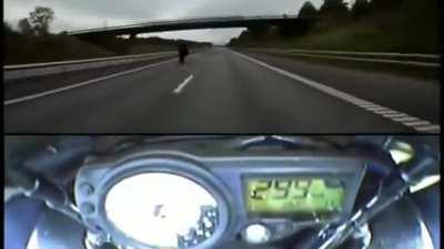 Crazy Fucking Dude does wheelie while riding over 350km/h (217mp/h)