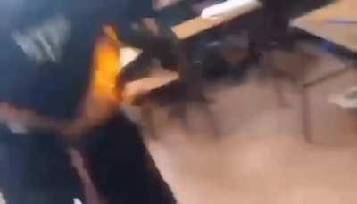 El que se ría, se va al infierno. Spoiler: La musica es 100% adecuada para el video.