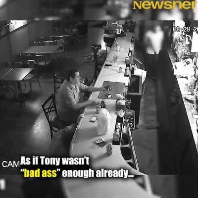 Bar is Held Up, Man Doesn't Care Whatsoever