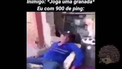 esse vídeo não é meu, porem eu que botei esses sons retardados de fundo ksksksk