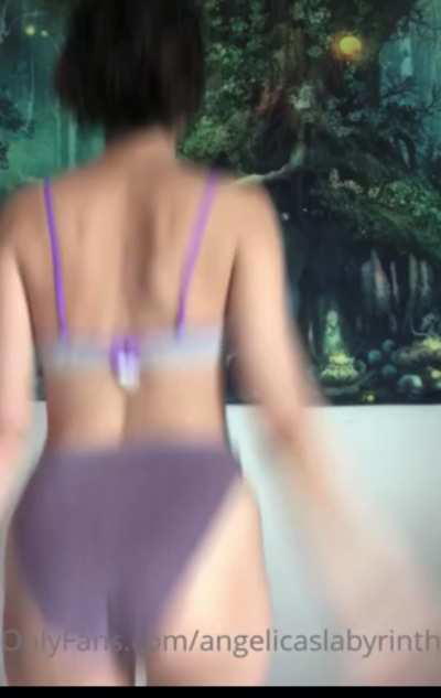 Angelica ASMR Jumping Jacks