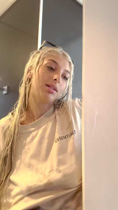 shower double blowjob