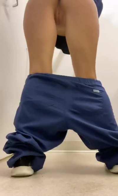 first time doing this 😈 ( her free album in comment )