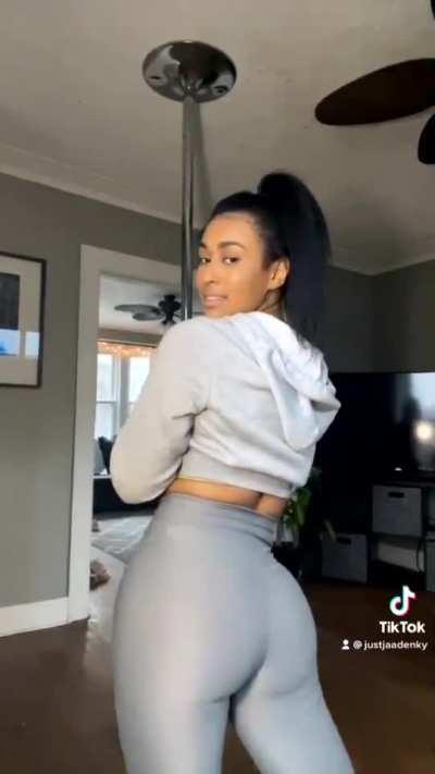 I got banned in TikTok for this ?😈😜