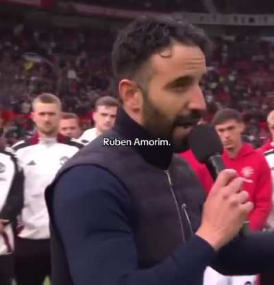 We’re going to steal de moon