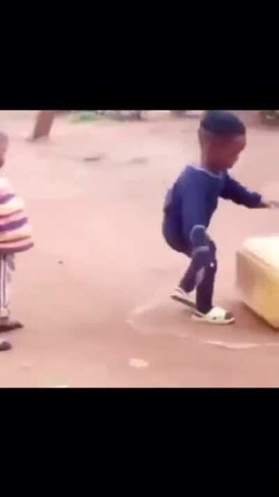 WCGW hitting someone with a bottle