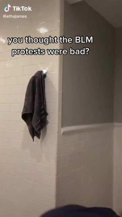 Raccoon boi tired of being opwessed