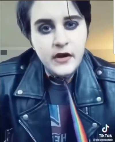 Time to wash the baby's hair