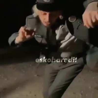 khontkar kıvırtıyor