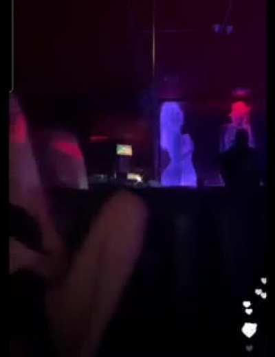 Nuevo video de esta noche en vivo. parte 3... New video from tonight's live. Part 3