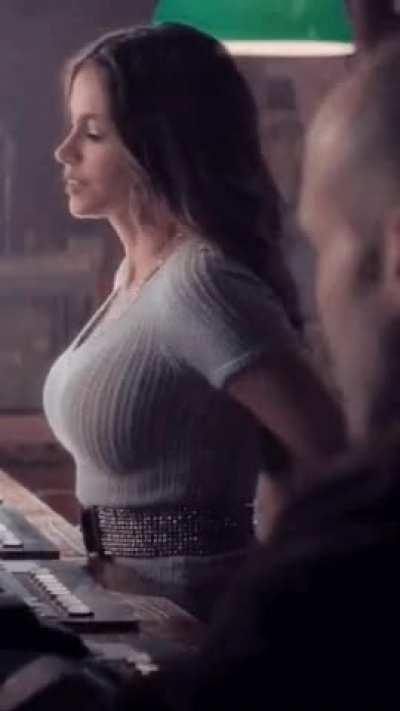 Goddess Sofia Vergara