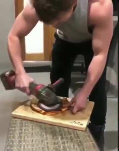 Grinder is more effective at whitening it