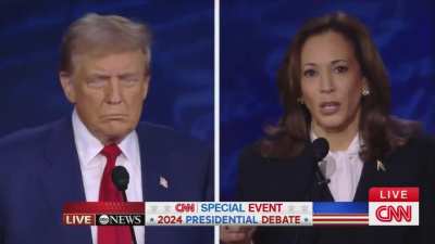 Kamala Harris describing exactly what would happen to the economy if Donald Trump is elected