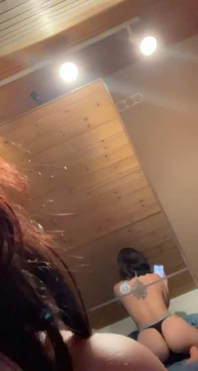 (18) Is at least one guy here on this subreddit into tiny swiss girls?🙄