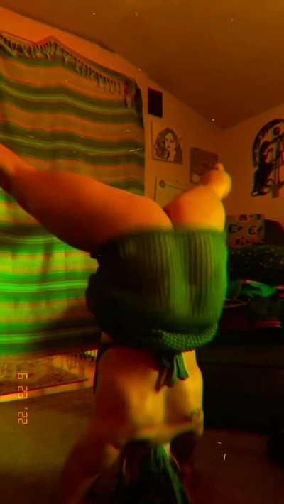 Cute little adult swim trend from tiktok :3