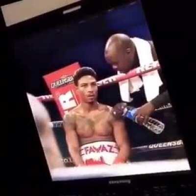 Boxer gets distracted