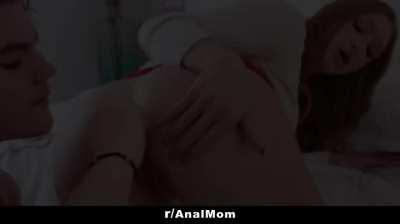 I Caught My Stepmom With Her Anal Addiction