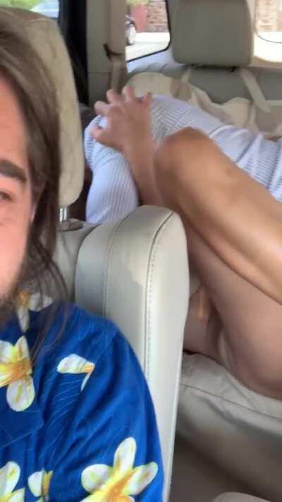 Lunch date with my fuck buddy while my bf watches 😈 💕