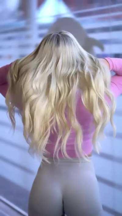 The perfect fuckdoll