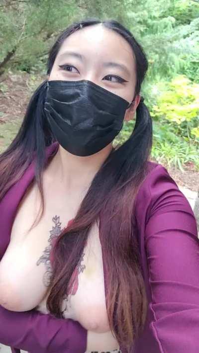 All the guys in the neighbourhood love me