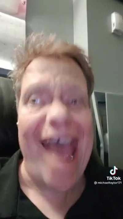 One eye's going to the shop and the other's brining back the change