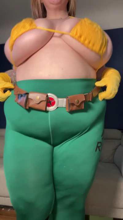 I know what you know what you need - a bbw rogue bouncing and showing off her tits 😌