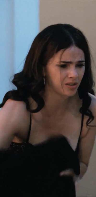 Ass - Rosalind Eleazar, Shelley Hennig, Sarah Perles, Nathalie Morris