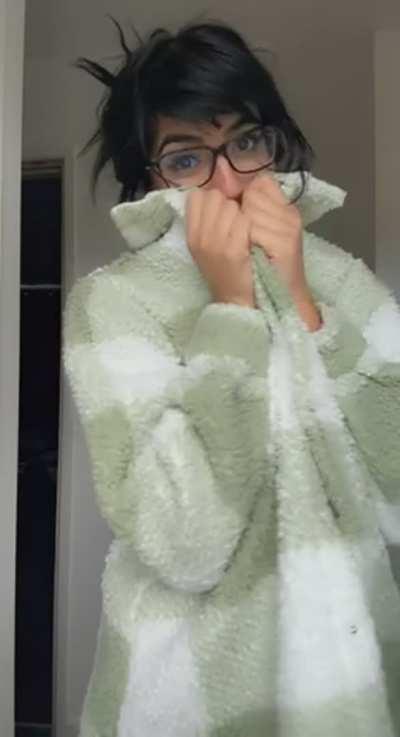 Happy titty Tuesday 🤭